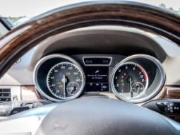 
										Mercedes-Benz ML350 2012 full									