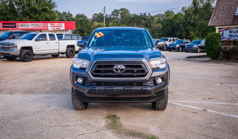 
								2021 Toyota Tacoma full									
