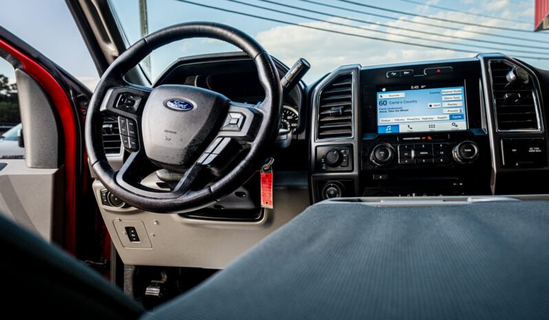 
								2016 Ford F-150 full									