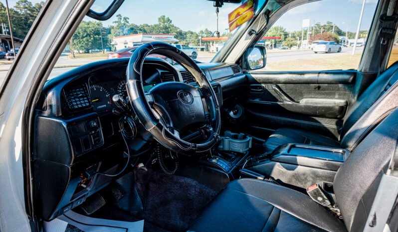 
								1995 Toyota Land Cruiser full									