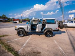 
										1995 Toyota Land Cruiser full									