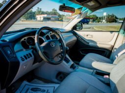 
										2006 Toyota Highlander full									