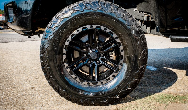 
								2017 Ford F-150 full									