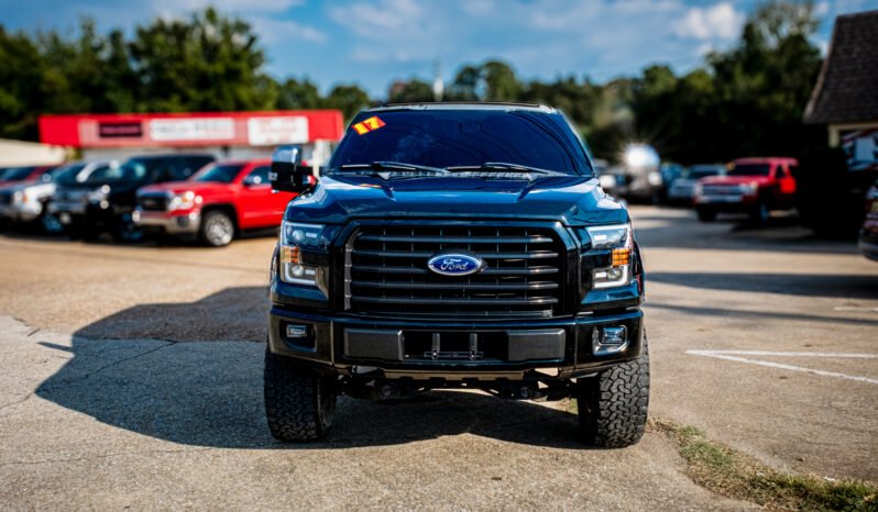 
								2017 Ford F-150 full									