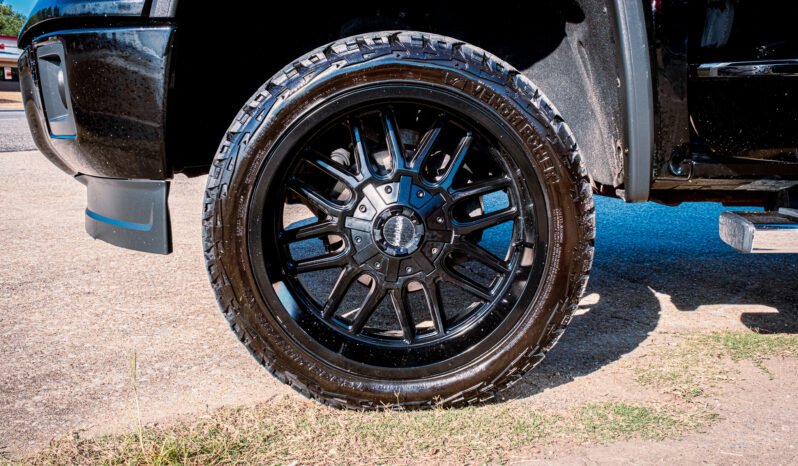 
								2015 GMC Sierra Denali full									