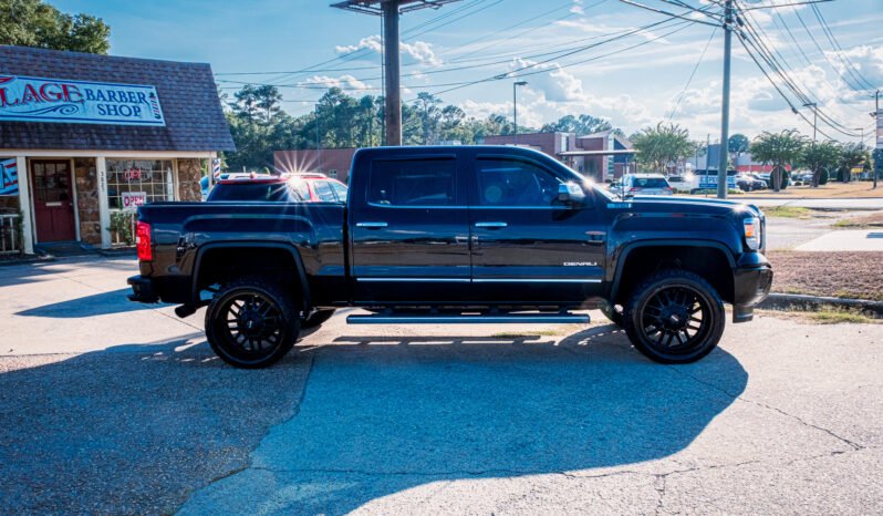 
								2015 GMC Sierra Denali full									