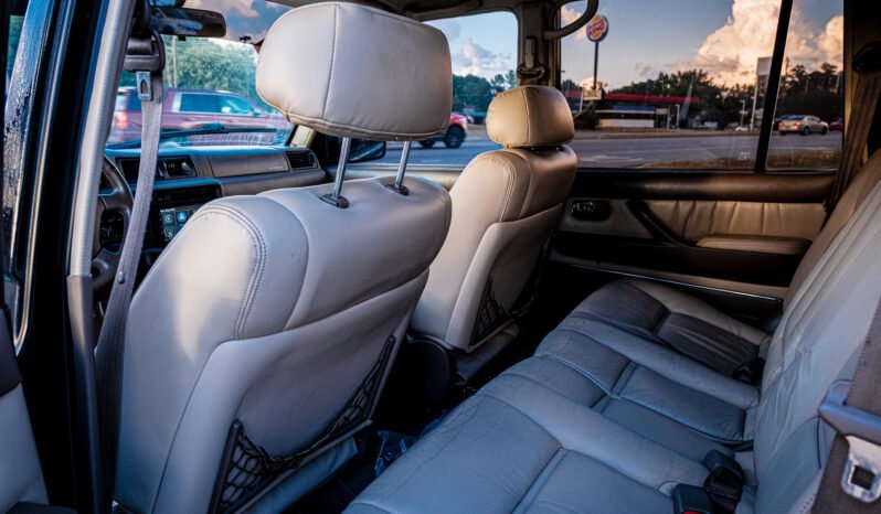 
								1997 Toyota Land Cruiser full									